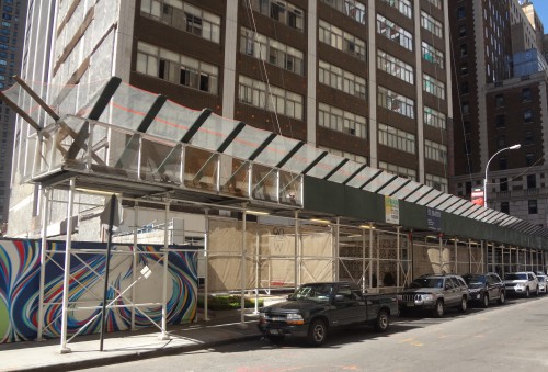 The reason New York streets are covered in ugly scaffolding | The Greer ...