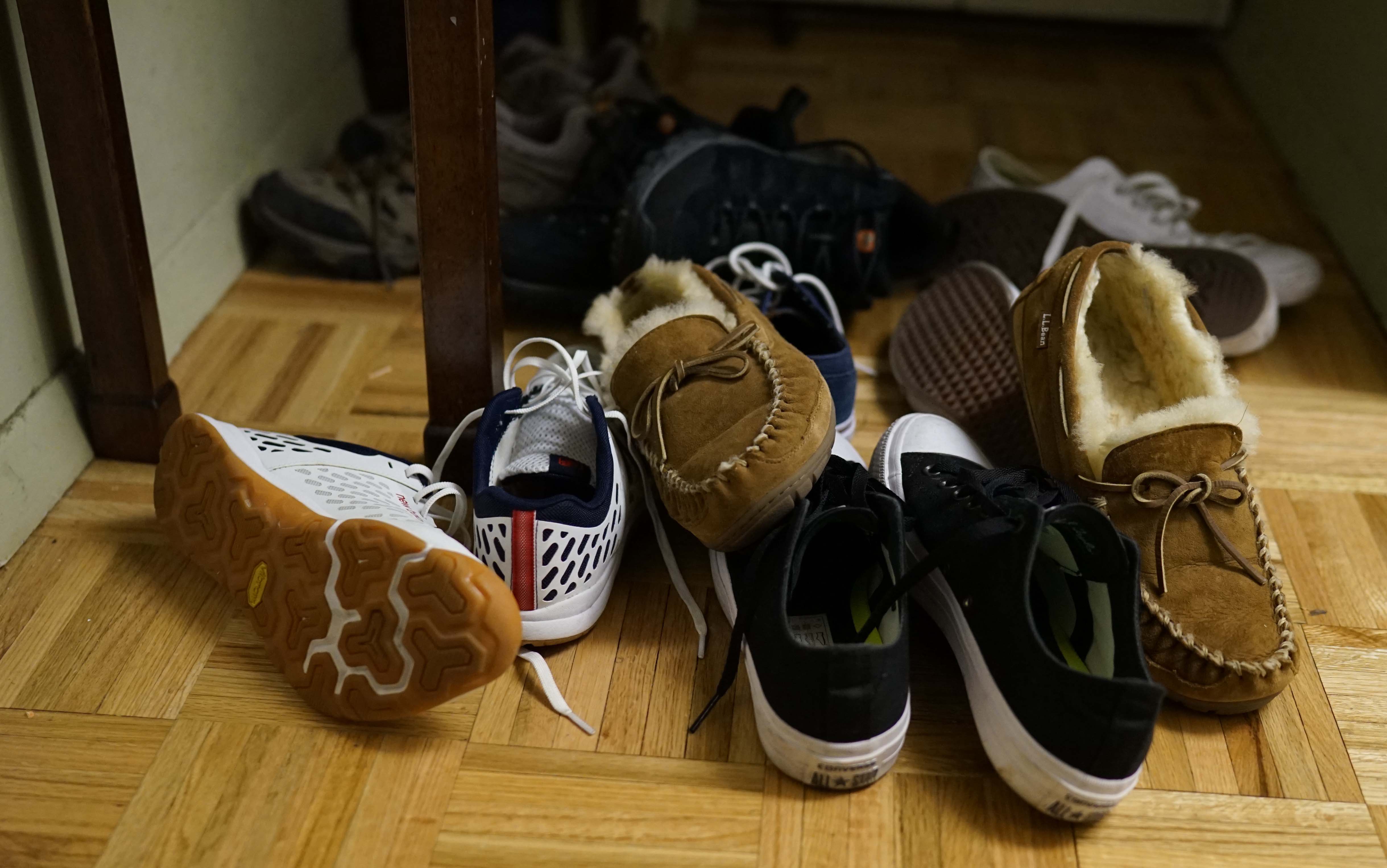 Shoe pile